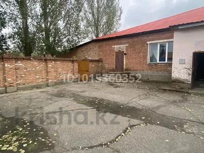 Свободное назначение · 832.7 м² за 200 млн ₸ в Усть-Каменогорске