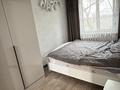 3-комнатная квартира · 63 м² · 5/5 этаж, мкр Айгуль, С.тюленина 50 за 27 млн ₸ в Уральске — фото 5