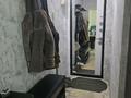 2-комнатная квартира · 45.3 м² · 5/5 этаж, Есенберлина 3 — Возле Акимата хорошый тихый улица рядом садик школа остановка магазин и, т, д дом теплый проблемы нет торг есть за 13 млн ₸ в Жезказгане — фото 5