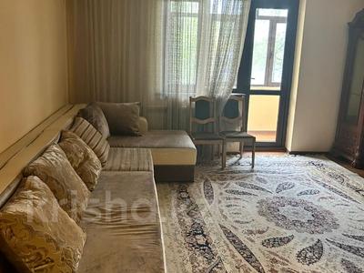 3-бөлмелі пәтер · 70 м² · 2/9 қабат, мкр Самал-2 — Аль-Фараби проспект, бағасы: 67 млн ₸ в Алматы, Медеуский р-н
