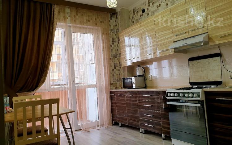 2-бөлмелі пәтер · 37.2 м² · 4/10 қабат, 18-й микрорайон, 18-й микрорайон 78а, бағасы: 21.9 млн ₸ в Шымкенте, Аль-Фарабийский р-н — фото 2