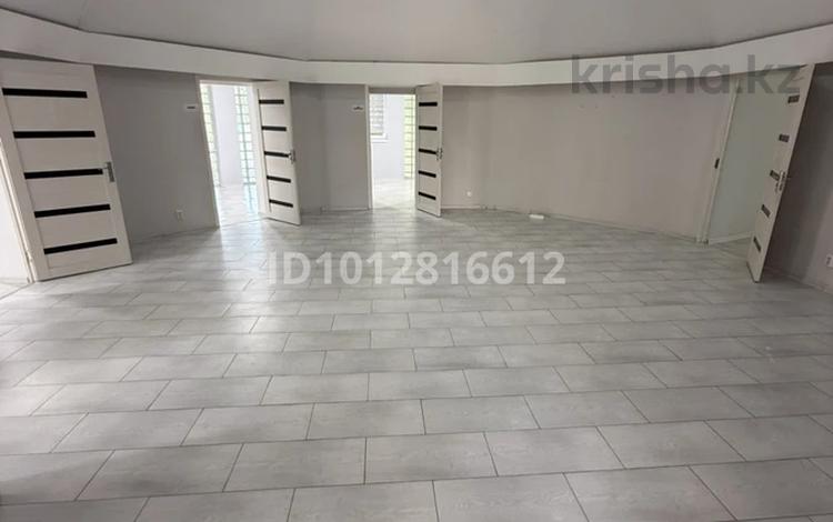 Свободное назначение, офисы · 150 м² за 1 млн ₸ в Актау, 15-й мкр — фото 2