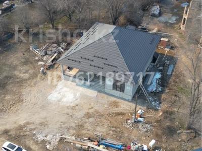 Жер үй мен саяжайлар в Алматинской обл.: Жеке үй · 6 бөлме · 325 м² · 9 сот., Ескелдиби 71а, бағасы: 77 млн 〒 Жеке үй · 6 бөлме · 325 м² · 9 сот., Ескелдиби 71а, бағасы: 77 млн 〒 в Казцик