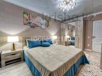 2-комнатная квартира · 60 м² · 2/5 этаж, Арбат 8 микрорайон 7а за 17 000 ₸ в Шымкенте, Аль-Фарабийский р-н