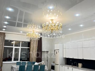 Отдельный дом · 5 комнат · 216 м² · 15 сот., Пришахтинск, 21й микрорайон за 48 млн 〒 в Караганде, Алихана Бокейханова р-н