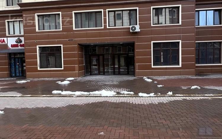 Еркін, кеңселер, дүкендер мен бутиктер, қоғамдық тамақтану орны, сұлулық салондары, медорталықтар мен дәріханалар, білім орталықтары, ойын-сауық · 205 м², бағасы: 149.9 млн ₸ в Алматы, Алатауский р-н — фото 2