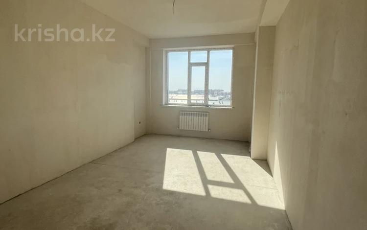 2-комнатная квартира · 68 м² · 7/9 этаж, мкр Нурсая, Султан Бейбарыс 437 за 25.3 млн ₸ в Атырау — фото 2