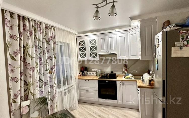 3-комнатная квартира · 85 м² · 8/25 этаж, ашимова 26 за 34.9 млн ₸ в Караганде, Казыбек би р-н — фото 3