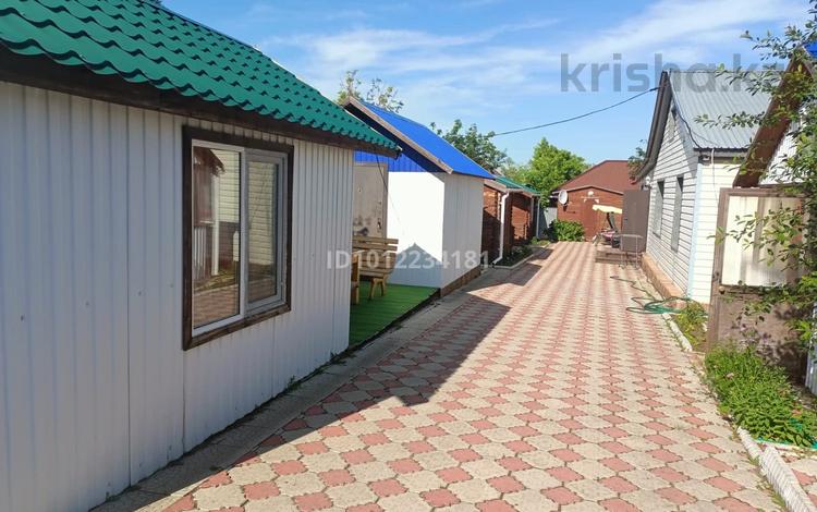 Жеке үй · 1 бөлме · 12 м², Киснеревых 14 — В центре, бағасы: 20 000 ₸ в Бурабае — фото 2