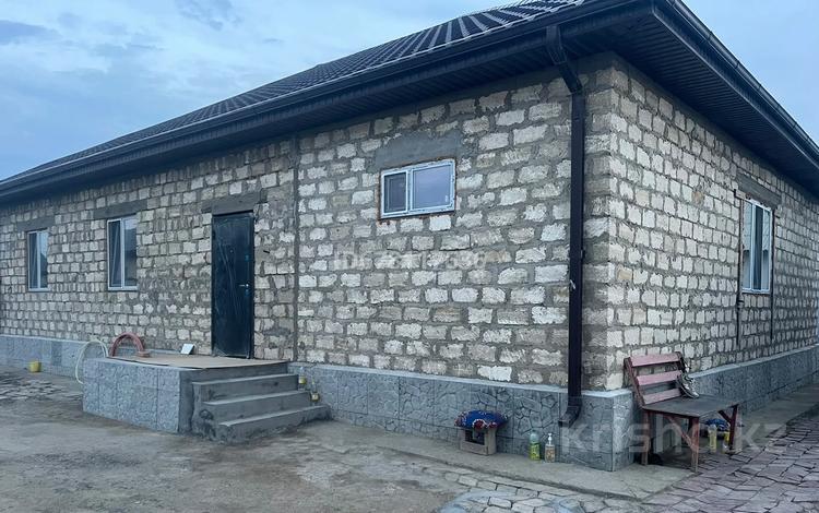 Жеке үй · 3 бөлме · 85 м² · 10 жүзд., Карасай батыр 29, бағасы: 25 млн ₸ в Атырау, мкр Мирас — фото 34