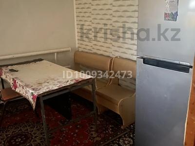 Отдельный дом · 1 комната · 50 м² · 10 сот., Менделеева 15б за 45 000 ₸ в Атырау, мкр Химпоселок