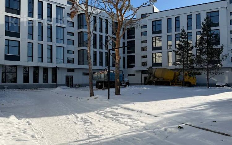 5-комнатная квартира · 159.1 м², Кизатова за ~ 66.8 млн 〒 в Петропавловске — фото 2