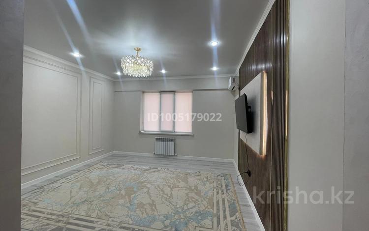 1-комнатная квартира · 42 м² · 1/9 этаж, мкр Нурсая, Елорда — ЖК Фэмили за 200 000 ₸ в Атырау — фото 2