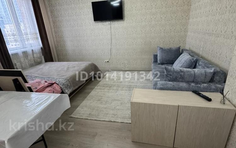 1-комнатная квартира · 40 м² · 8/15 этаж, Мангилик Ел 17 за 15 000 ₸ в Астане, Есильский р-н — фото 12