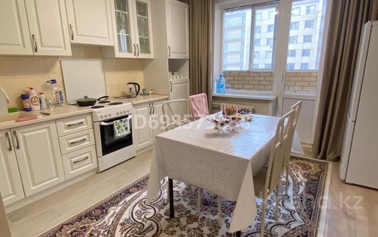 1-комнатная квартира · 60 м² · 9/14 этаж, Сатпаева 20 — К. Сатпаев - Б. Момышулы за 250 000 ₸ в Астане, Алматы р-н — фото 2