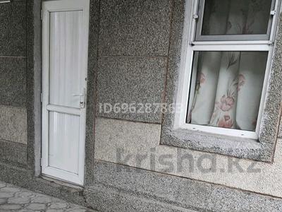 Часть дома · 1 комната · 18 м² · 6 сот., мкр Таугуль-3 за 50 000 ₸ в Алматы, Ауэзовский р-н