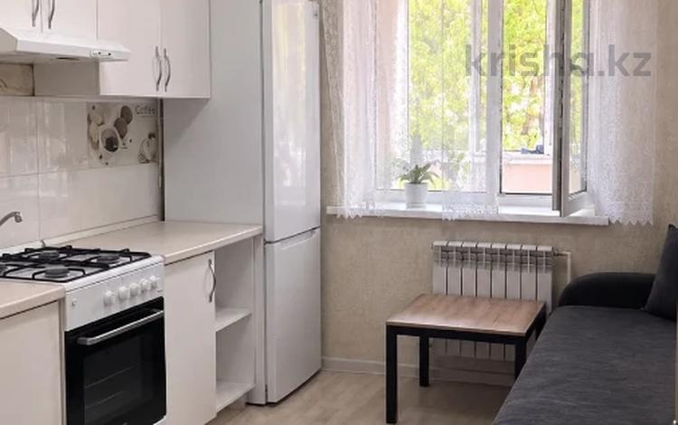 1-бөлмелі пәтер · 34 м² · 2/5 қабат, Шевченко, бағасы: 34.5 млн ₸ в Алматы, Алмалинский р-н — фото 4