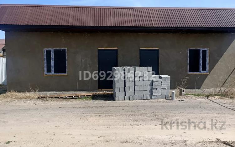 Отдельный дом · 2 комнаты · 50 м² · 6 сот., Валиханова — Набережная за 25 млн 〒 в Конаеве — фото 2