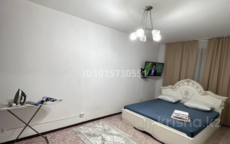 1-бөлмелі пәтер · 50 м² · 5/5 қабат, 1 ш/а, Мкр 5 Абилхайрхан 67 б — Стадион-ДСК-Космос-Малый Алия, бағасы: 10 000 ₸ в Актобе, мкр 5 — фото 2