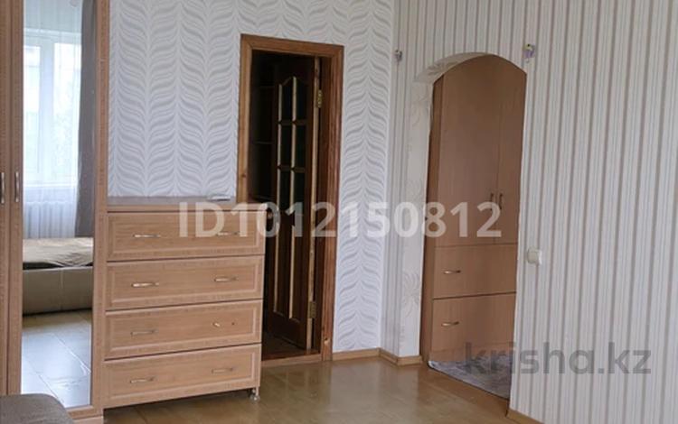 1-бөлмелі пәтер · 40 м² · 5/9 қабат, Мкр. Алмагуль 15, бағасы: 250 000 ₸ в Алматы, Бостандыкский р-н — фото 2