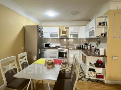 2-комнатная квартира · 65 м² · 12/18 этаж, Брусиловского за 40 млн ₸ в Алматы, Алмалинский р-н