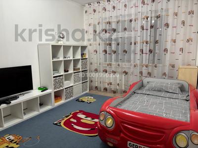 3-бөлмелі пәтер · 80 м² · 9/9 қабат, мкр Центральный, Момышулы — Район Драмтеатра, бағасы: 29 млн ₸ в Атырау