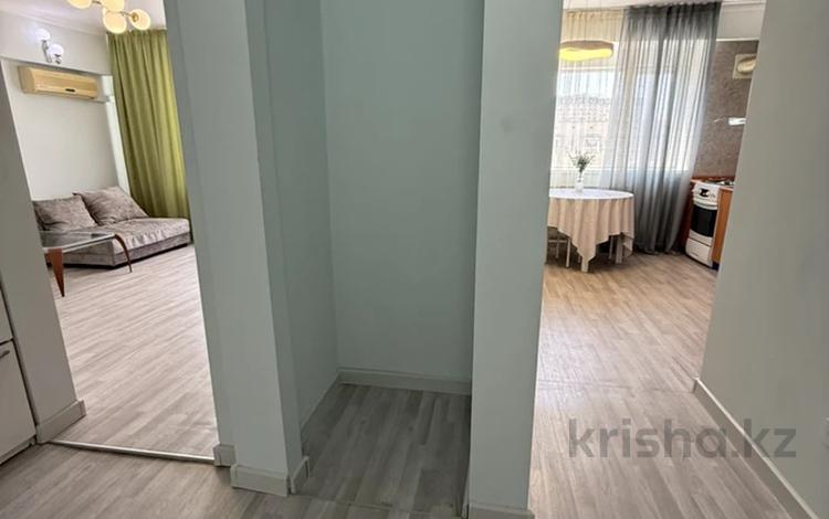 1-бөлмелі пәтер · 42 м² · 5/5 қабат, Розыбакиева 220, бағасы: 33 млн ₸ в Алматы, Бостандыкский р-н — фото 2