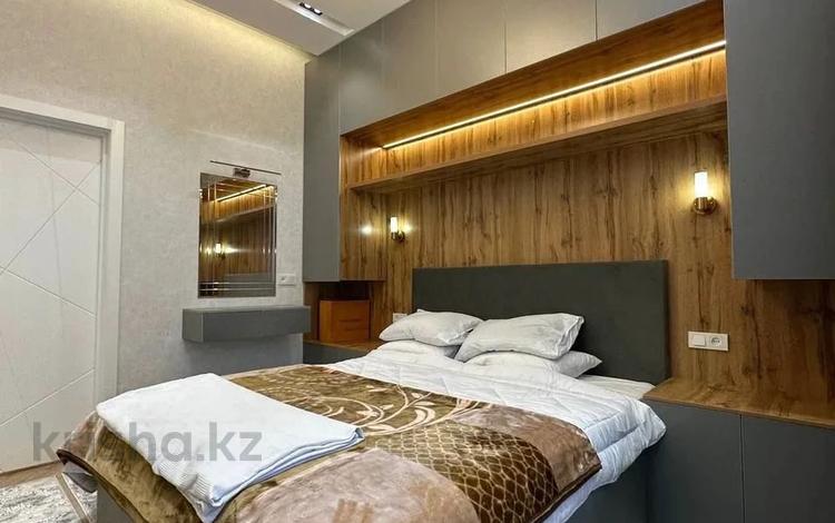 1-комнатная квартира · 42 м², Мангилик ел 52 за 10 000 ₸ в Астане, Есильский р-н — фото 2