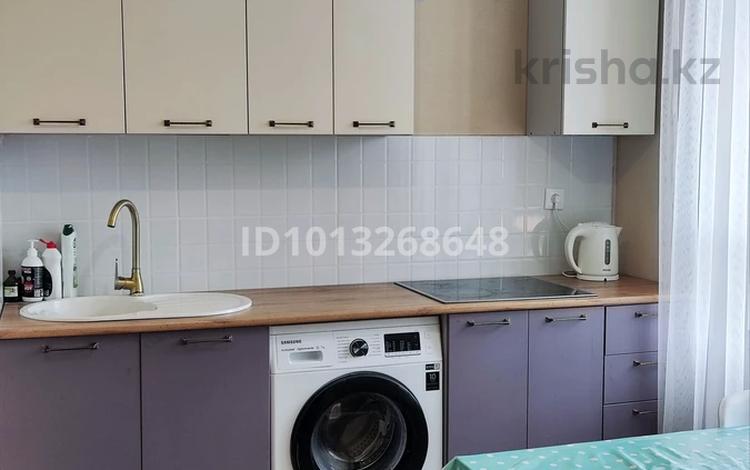 1-комнатная квартира · 36 м² · 16/22 этаж, Бектурова 4/6 за 27 млн ₸ в Астане, Нура р-н — фото 2