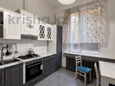4-бөлмелі пәтер · 86 м² · 1/3 қабат, Желтоксан 169, бағасы: 89 млн ₸ в Алматы, Алмалинский р-н