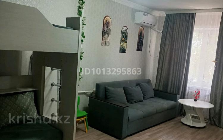 1-бөлмелі пәтер · 31 м² · 1/5 қабат, Жедибай батыр 24, бағасы: 9 000 ₸ в Балхаше — фото 9