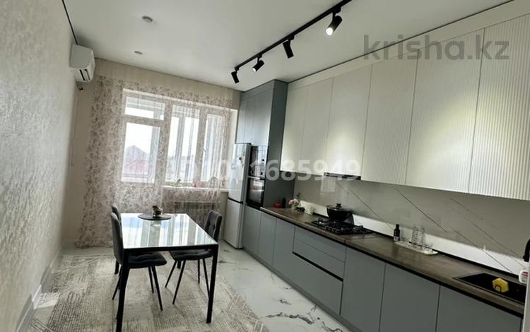 2-бөлмелі пәтер · 73.46 м² · 3/4 қабат, Сарықамыс ш/а., Жарык 14, бағасы: 28 млн ₸ в Атырау, мкр Сарыкамыс — фото 2