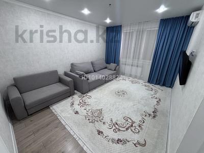 2-комнатная квартира · 70 м² · 1/5 этаж, Громова 15 за 250 000 ₸ в Уральске