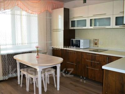 2-комнатная квартира · 50 м² · 7/9 этаж, Абая 1 за 175 000 ₸ в Усть-Каменогорске