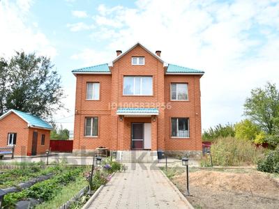 Отдельный дом · 6 комнат · 294 м² · 30 сот., мкр 12, СК Энергоучасток 168 32 за 90 млн 〒 в Актобе