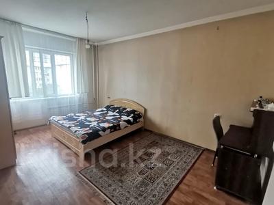 1-комнатная квартира · 46 м² · 4/5 этаж, мкр Мамыр-2 11 за 29.5 млн ₸ в Алматы, Ауэзовский р-н