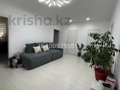 Отдельный дом · 3 комнаты · 105 м² · 7 сот., мкр Таусамалы — Остановка Айболит за 55 млн 〒 в Алматы, Наурызбайский р-н