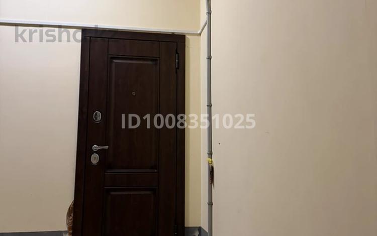 1-бөлмелі пәтер · 40 м² · 1/3 қабат, Қалалық аэропорт ш/а., Алтын Арка 19 — Гудермесская, бағасы: 16.5 млн ₸ в Караганде, Казыбек би р-н — фото 2