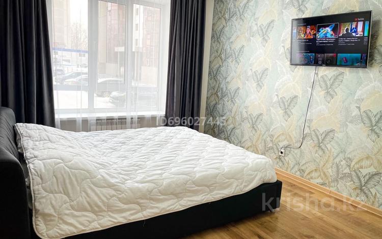 1-комнатная квартира · 46 м² · 1/10 этаж, мкр Юго-Восток, Строителей 33/1 за 12 000 ₸ в Караганде, Казыбек би р-н — фото 5