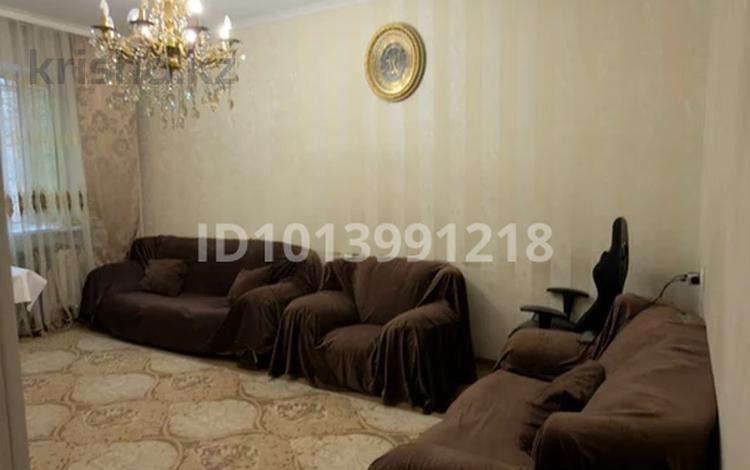 3-бөлмелі пәтер · 70 м² · 3/5 қабат, Айнабұлақ-2 ш/а. 31, бағасы: 55 млн ₸ в Алматы, Жетысуский р-н — фото 2