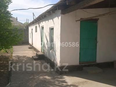 Отдельный дом · 3 комнаты · 80 м² · 10 сот., Жанібек батыр 28 за 15 млн ₸ в Туркестане