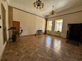 2-комнатная квартира · 72 м² · 3/8 этаж, мкр Михайловка , Аманжолова 41 за 41.9 млн ₸ в Караганде, Казыбек би р-н — фото 17