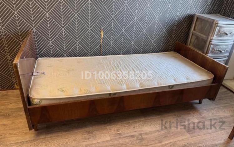 1 бөлме · 14 м², Космическая 4.1, бағасы: 120 000 ₸ в Усть-Каменогорске — фото 2
