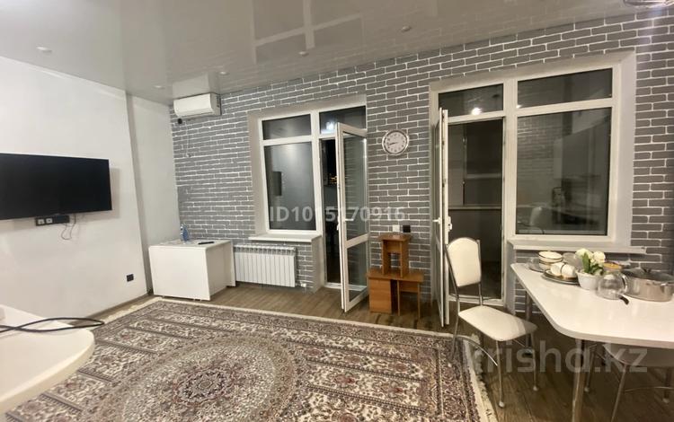 1-комнатная квартира · 40 м² · 5/12 этаж, мкр Комсомольский, Туркестан 20 за 250 000 ₸ в Астане, Есильский р-н — фото 2