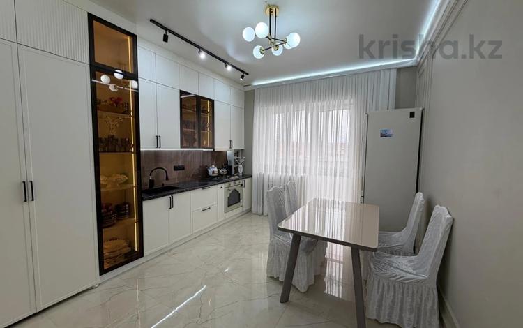 3-комнатная квартира · 97 м² · 5/6 этаж, мкр. Алтын орда за 46 млн ₸ в Актобе — фото 2
