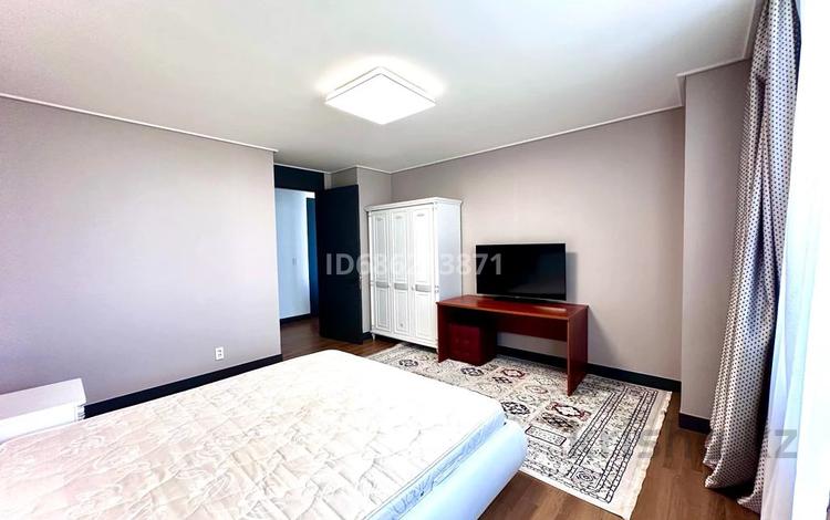 3-комнатная квартира · 135 м² · 15/28 этаж, Нажимеденова 4 — Против Парка Пирамида за 650 000 ₸ в Астане, Алматы р-н — фото 14