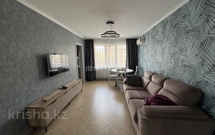 3-комнатная квартира · 58 м² · 1/4 этаж, мкр №7 — в районе Абая Алтынсарина (Правды) за 45 млн ₸ в Алматы, Ауэзовский р-н — фото 2