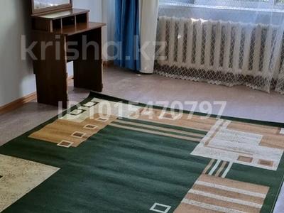 2-комнатная квартира · 45 м² · 1/5 этаж, Кабанбай Батыра 128 за 160 000 ₸ в Усть-Каменогорске, Ульбинский