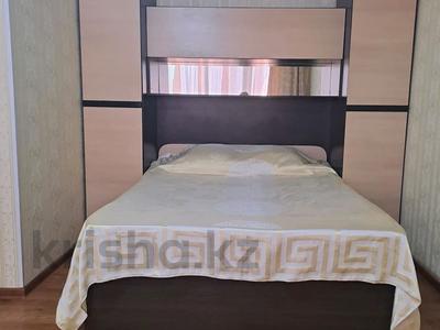 1-комнатная квартира · 40 м² · 3/5 этаж, Козбагарова 7 — Центральный парк, центральный отдел полиции, пожарная часть. за 2 000 ₸ в Семее