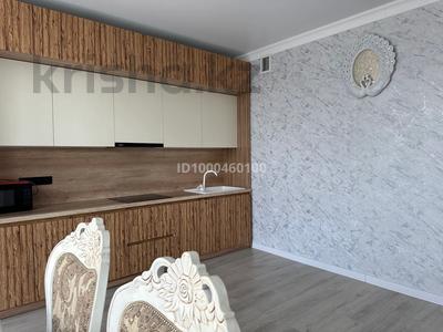 Аренда квартир в Карагандинской обл.: 2-комнатная квартира · 70 м² · 12/16 этаж · помесячно, мкр Юго-Восток, проспект Шахтеров 46/1 — Республики, Шахтёров за 330 000 〒 2-комнатная квартира · 70 м² · 12/16 этаж · помесячно, мкр Юго-Восток, проспект Шахтеров 46/1 — Республики, Шахтёров за 330 000 〒 в Караганде, Казыбек би р-н